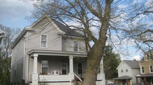 1 Magee Ave, Jeannette, PA 15644-2133
