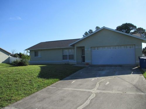 414 Willard Ave, Lehigh Acres, FL 33972-7849