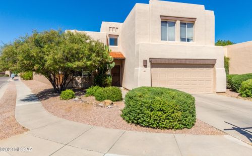 8841 Desert Verbena Pl, Tucson, AZ 85715-5923