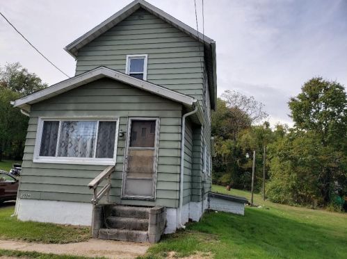 3006 Old Pittsburgh Rd, New Castle, PA 16101-6085