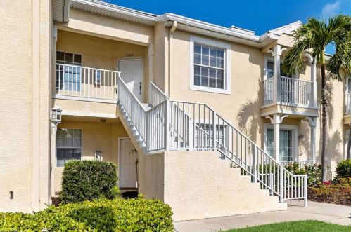 1101 Sweetwater Ln, Naples, FL 34110-4121