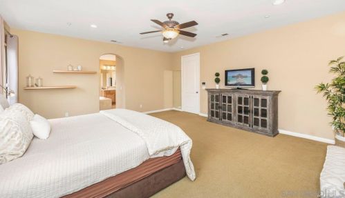 16964 Silver Crest Dr, San Diego CA  92127-2818 exterior