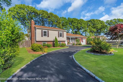 617 Hartford Pl, Bricktown, NJ 08724-4719