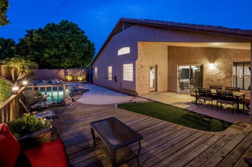 4220 Wahalla Ln, Glendale AZ  85308-2289 exterior