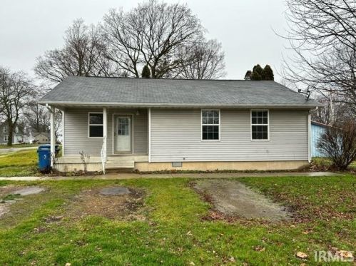 300 Walnut St, Argos, IN 46501-1258
