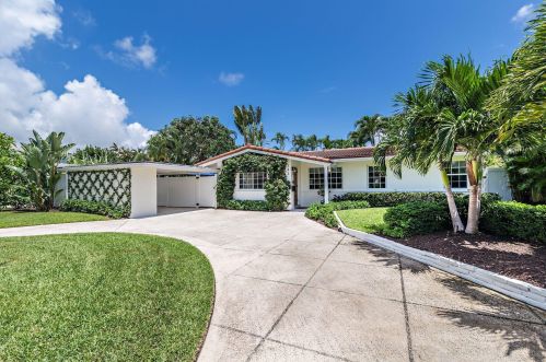 343 Valley Forge Rd, West Palm Beach, FL 33405-4038