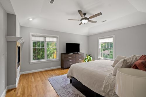 3466 Reeves Dr, Covington KY  41017-9436 exterior