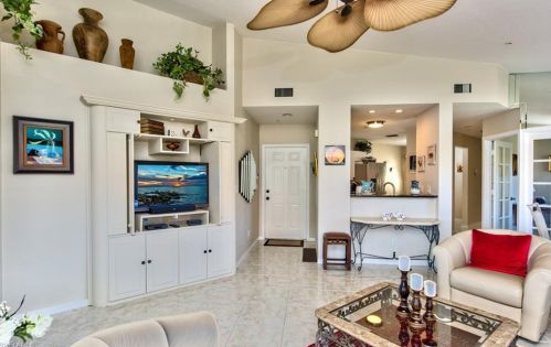 6544 Huntington Lakes Cir, Naples, FL 34119-8918