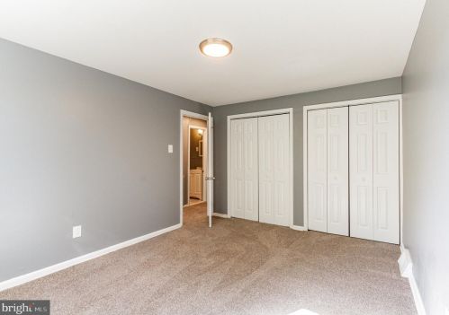 1424 Simpson St, Boothwyn PA  19061-4333 exterior