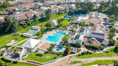 4547 Cordoba Way, Oceanside CA  92056-5102 exterior