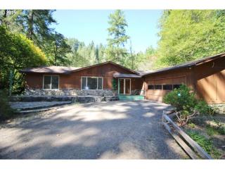 47207 Goodpasture Rd, Finn Rock, OR 97488-9749