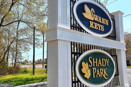 36999 Laws Point Rd, Selbyville, DE 19975-3215