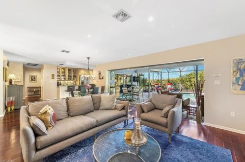 5809 Sanibel Captiva Rd, Sanibel, FL 33957-2307