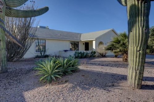 7341 Diamond Ave, Mesa, AZ 85208-2082