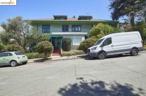 400 Lagunitas Ave, Oakland, CA 94610-3521