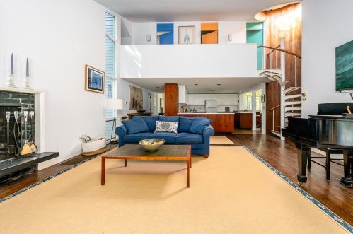 2163 Old Kings Hwy, Wellfleet MA 02667-7823 exterior