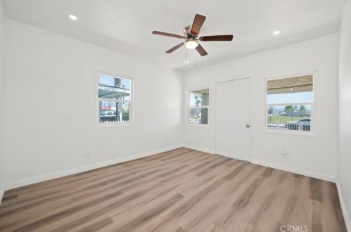 340 Willow Ave, Rialto CA  92376-5832 exterior