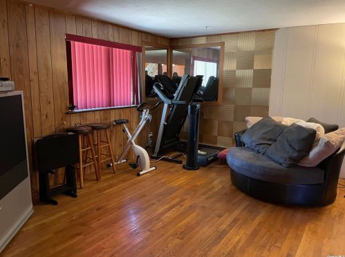 75 Root Ave, Central Islip NY  11722-4035 exterior