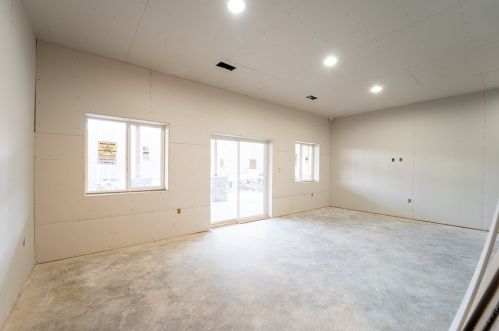 337 Chestnut Ridge Rd, Latrobe PA  15650-9604 exterior