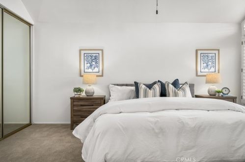 513 15th St, Huntington Beach CA  92648-4045 exterior