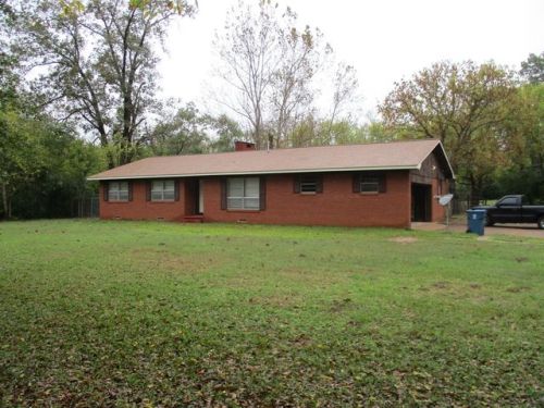 450 Crockett St, Rusk, TX 75785-2602