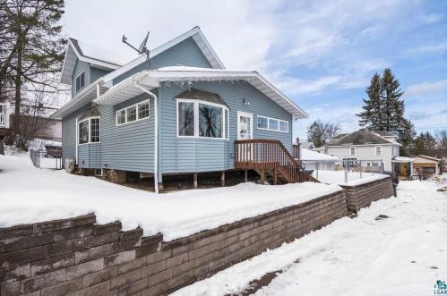109 12th St, Scanlon, MN 55720-1830