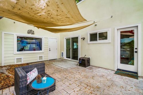 1760 La Playa Ave, San Diego CA 92109-6526 exterior