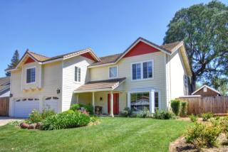 204 Firestone Dr, Roseville, CA 95678-1011