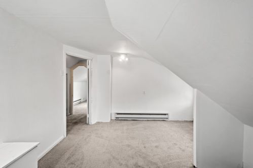 1537 Berkshire Ave, Pittsburgh PA  15226-2431 exterior