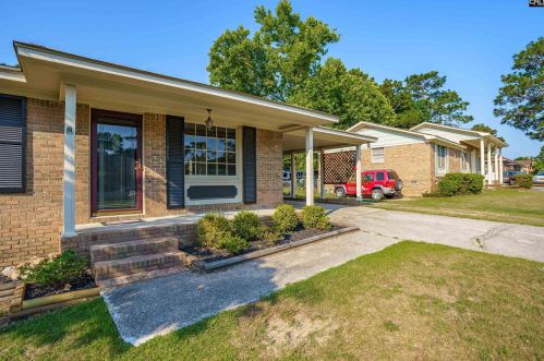 2773 Naples Pass, Cayce-West Columbia, SC 29170-1317