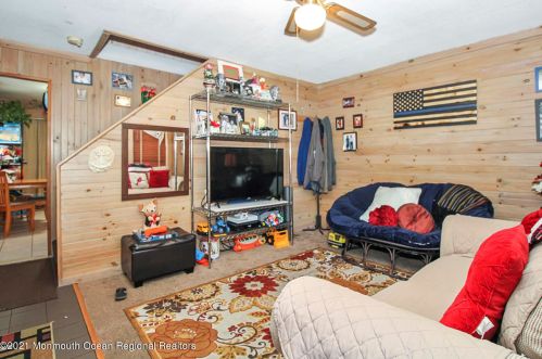 319 Ave, Belmar NJ 07719-2430 exterior