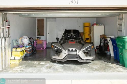 1903 180 Ter, Hollywood FL 33029-5173 exterior