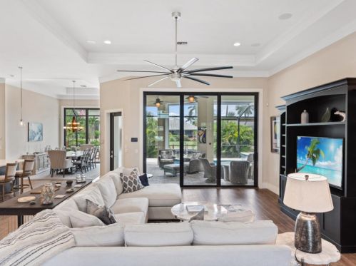 1196 Lamplighter Ct, Marco Island, FL 34145-4532