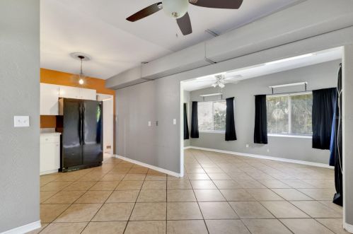 3510 Lk Margaret Dr, Orlando FL 32806-6614 exterior