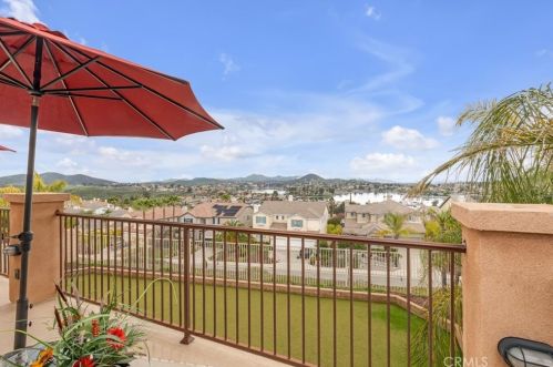 13 Via Niccolo Ct, Lake Elsinore CA  92532-0147 exterior