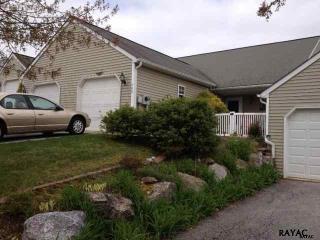 789 Blossom Hill Ln, Yoe, PA 17313-9421