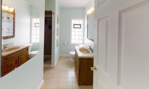 2062 91, Milwaukee WI 53226-2603 exterior