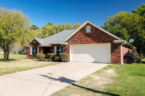 25 Starview Dr, Log Cabin, TX 75148-4760