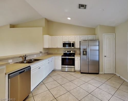 2718 31st St, Lehigh Acres FL  33976-4060 exterior