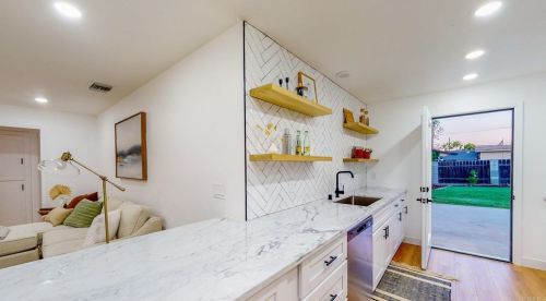9518 Domer Rd, Santee CA  92071-2511 exterior