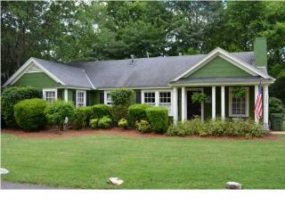 3305 Audubon Rd, Montgomery, AL 36106-2404
