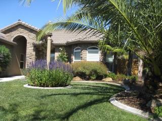 2234 Carson Ct, Visalia CA  93291-6578 exterior