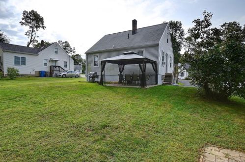 180 Stonecrest Dr, Bristol CT  06010-5321 exterior