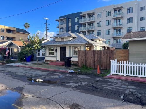 3057 Walton Pl, San Diego, CA 92116-4351
