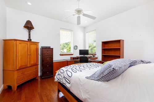 2400 Newbury Ct, West Palm Beach FL  33414-7736 exterior