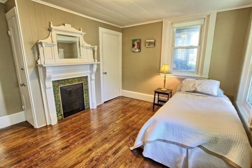 34 Beacon St, Boston MA exterior