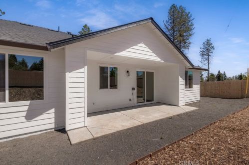 6081 Maxwood Dr, Paradise CA  95969-4348 exterior