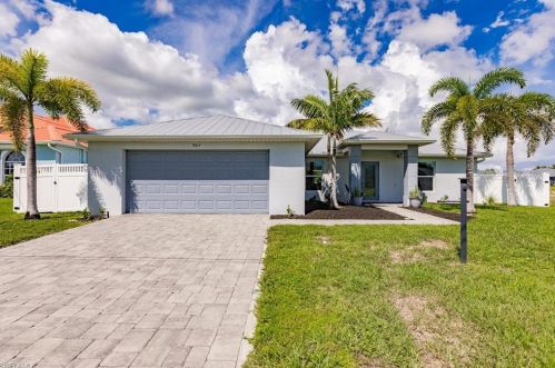 927 37th St, Cape Coral, FL 33914-7948