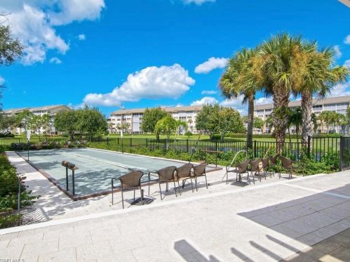 419 Emerald Bay Cir, Naples FL  34110-8681 exterior