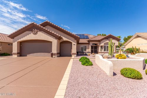 20030 Trading Post Dr, Sun City, AZ 85375-5774